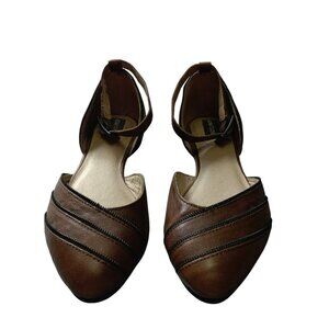 Adam Tucker Women's Size 6M Becca Brown Zip Accent Ankle Strap Flat Sandals